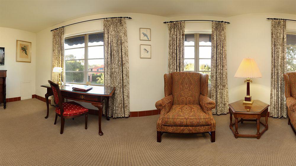 Arizona Inn Тусон Экстерьер фото